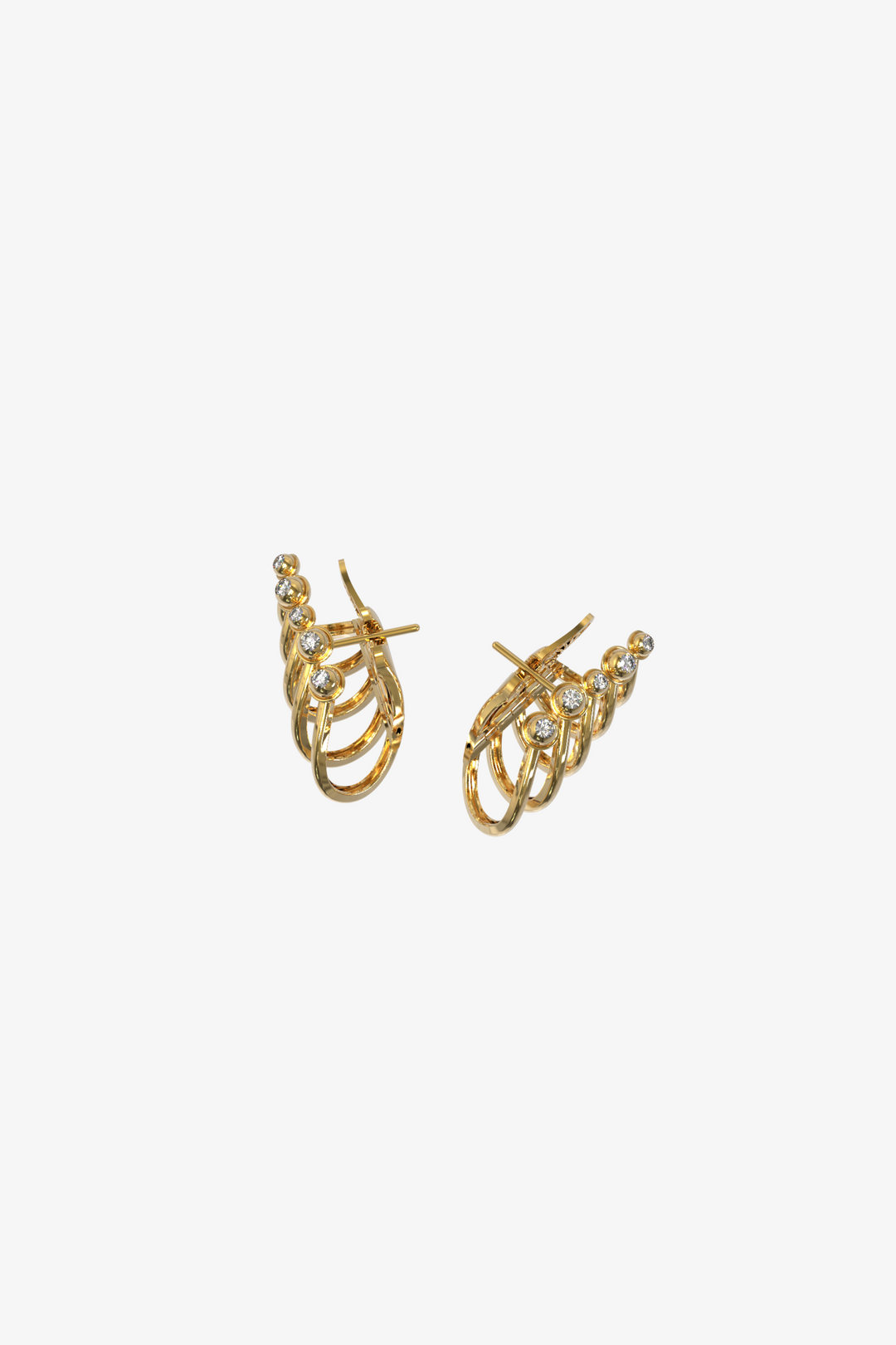 Brincos de ouro amarelo com diamantes