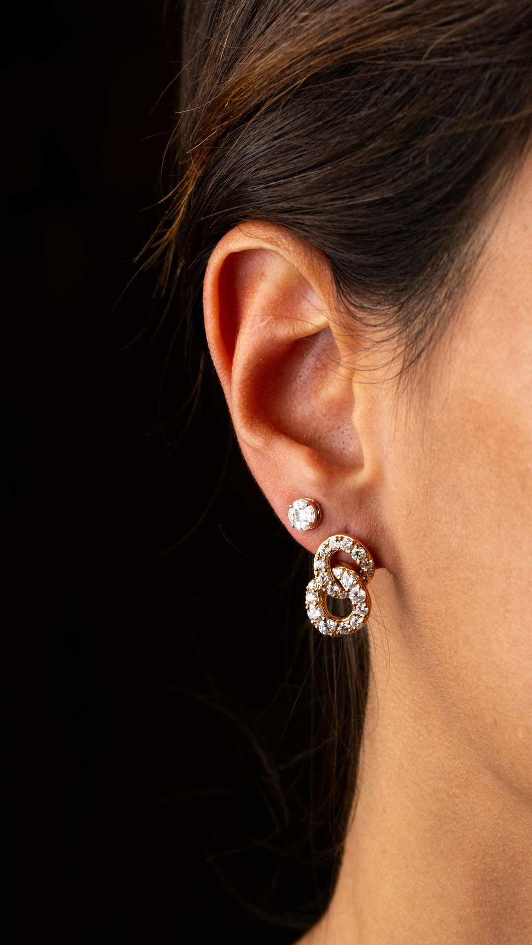 Brincos de ouro rosa com diamantes