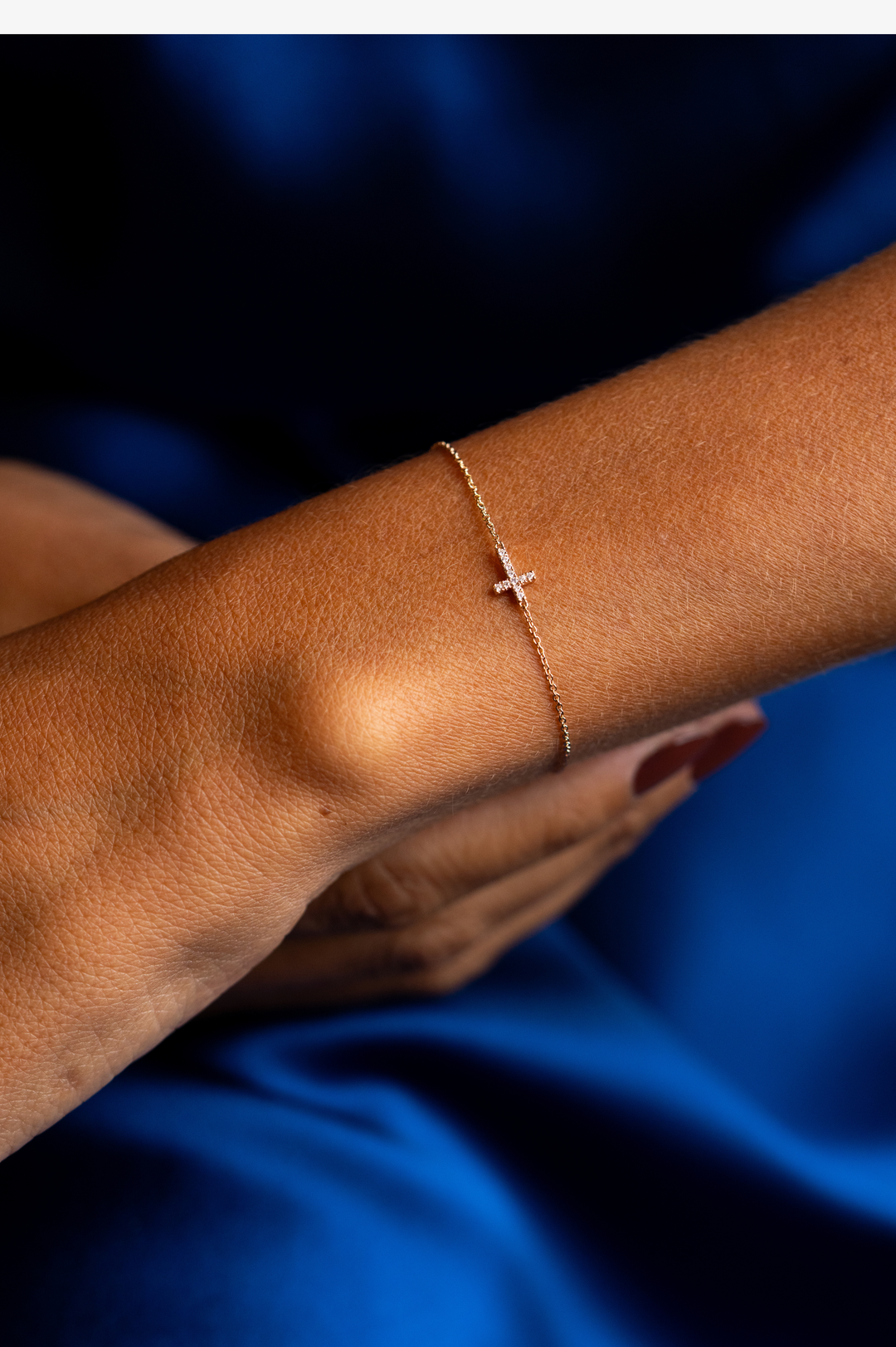 Cross Pink Gold Chain Bracelet with Diamonds