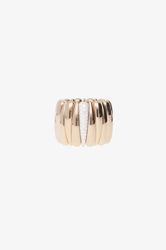 Anel de ouro amarelo com diamantes
