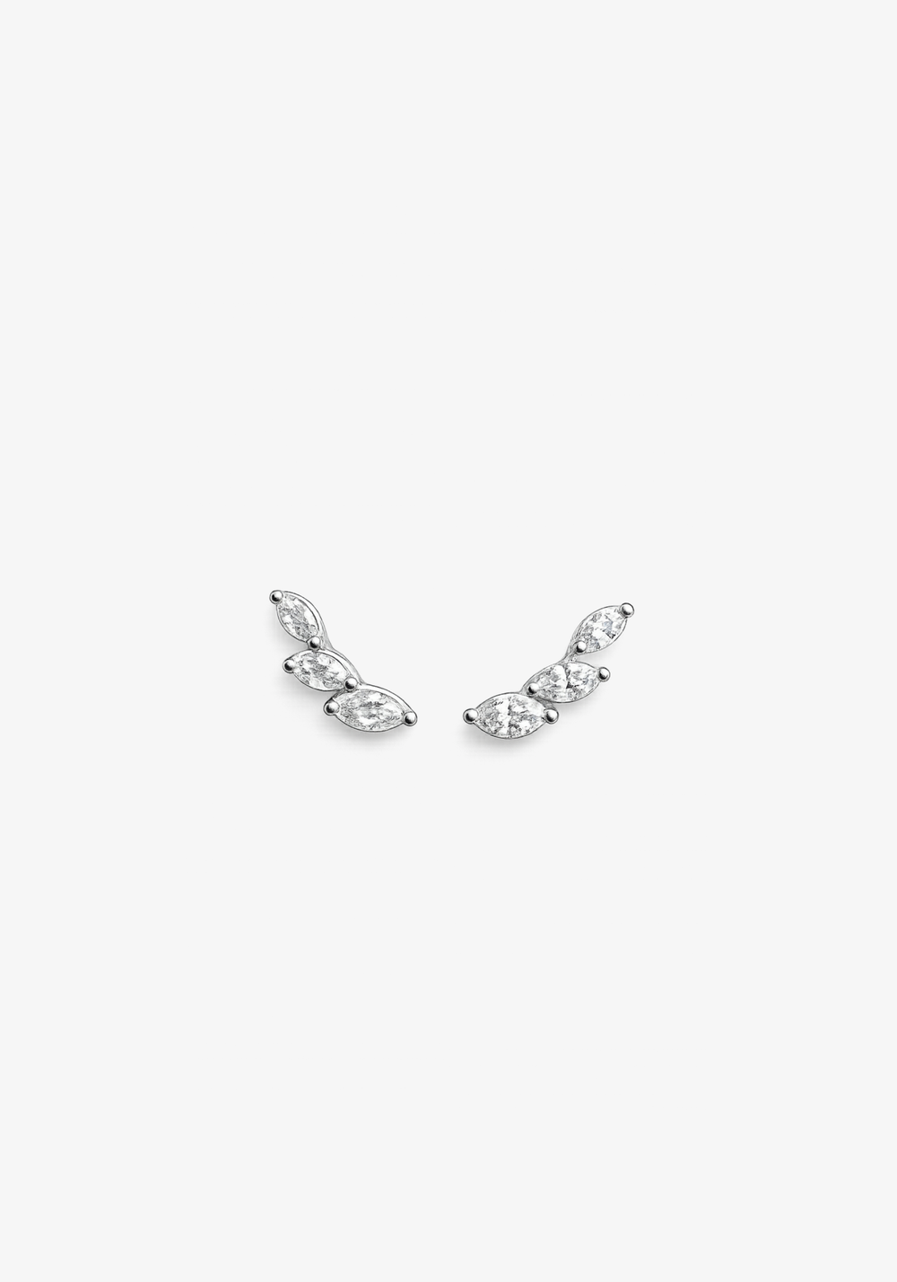 Brincos em ouro branco com diamantes