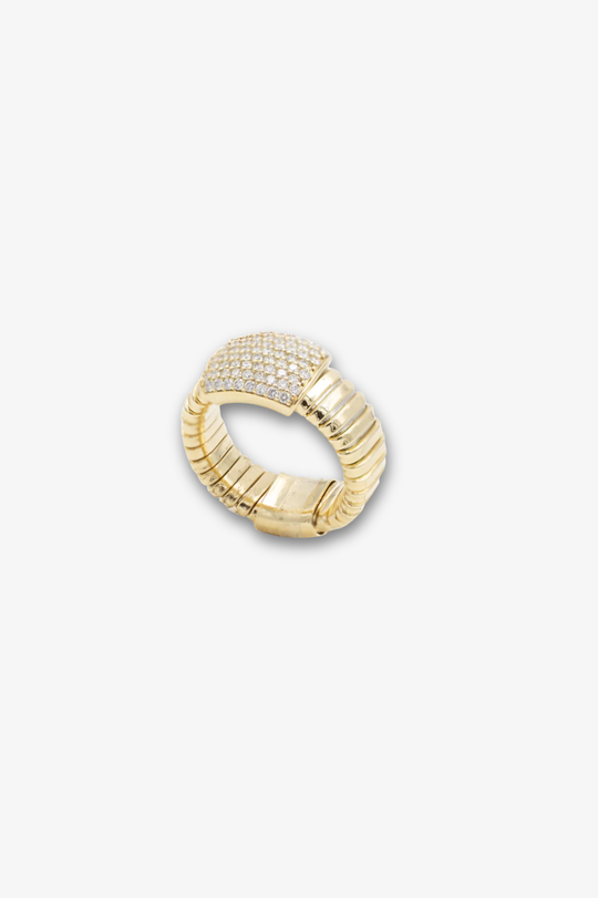 Anel em Ouro com Diamantes