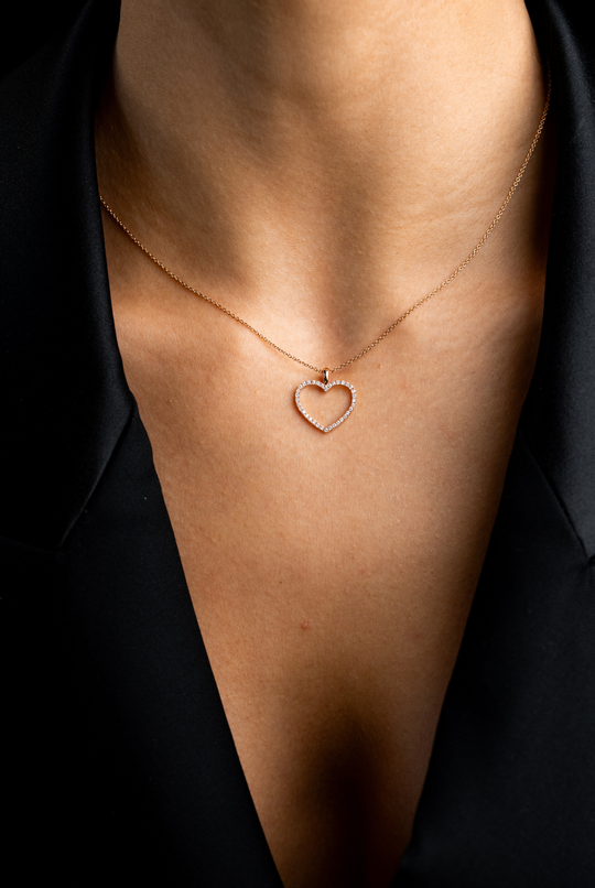 Colar Coração em Ouro Rosa com Diamantes