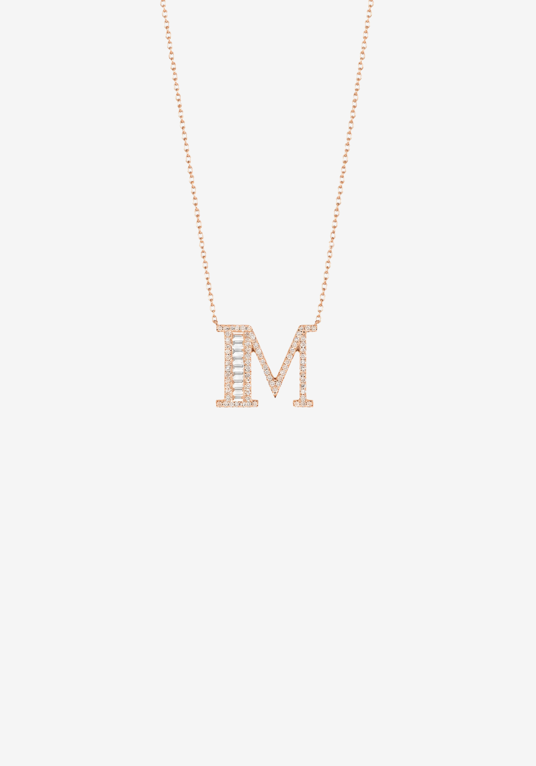 Colar letra em ouro e diamantes