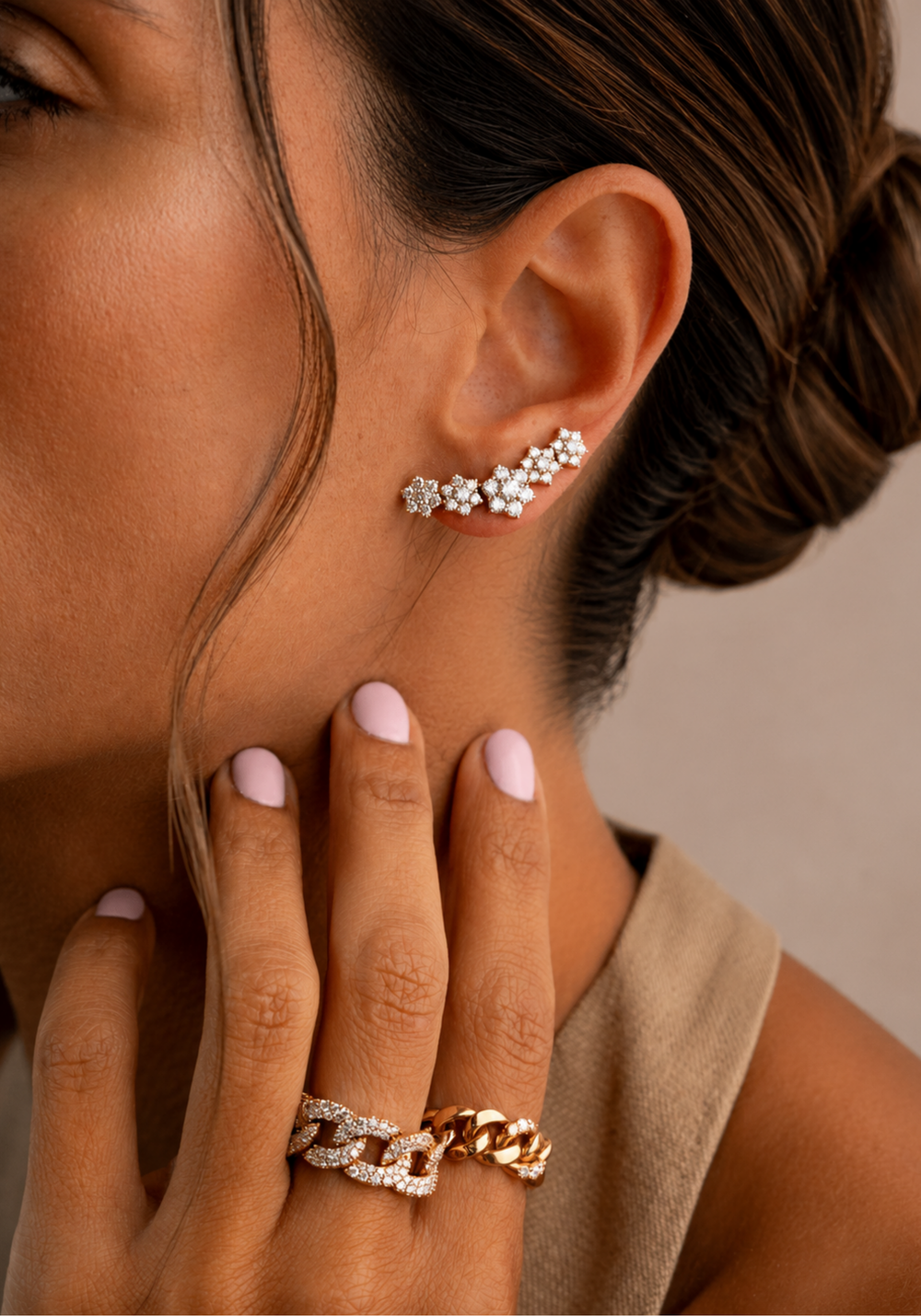 Brincos de Flores em Ouro Rosa com Diamantes