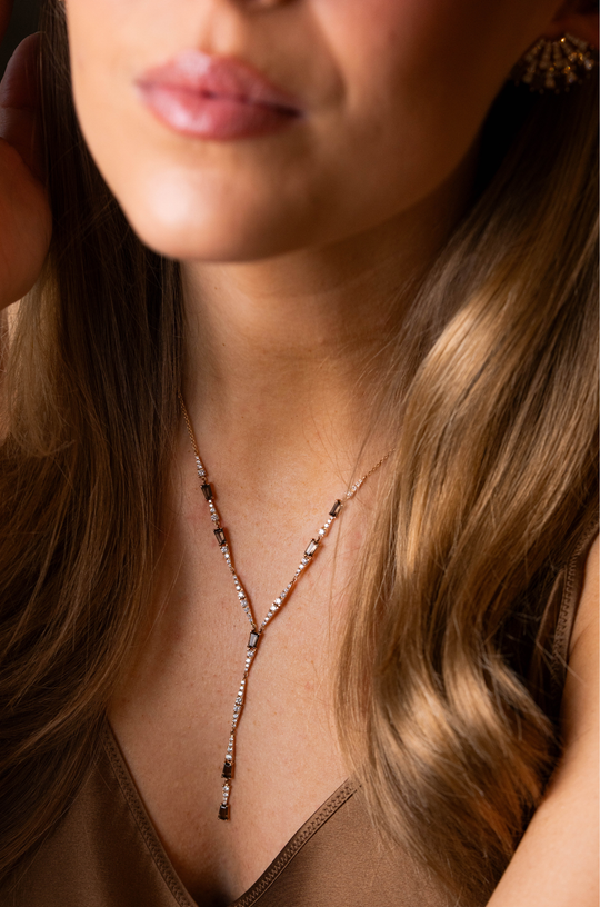 Smoky Club Long Necklace