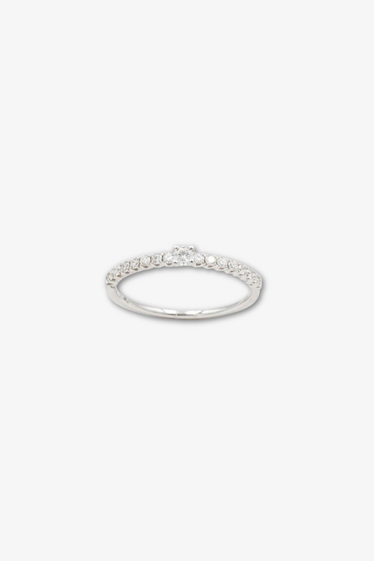 Anel de noivado em ouro branco com diamantes