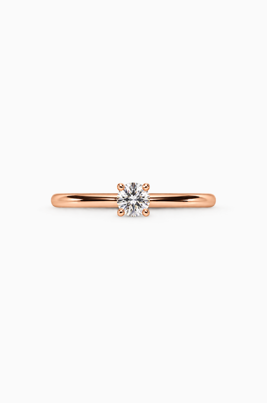 Anel de Noivado em Ouro Rosa e Diamante Solitário