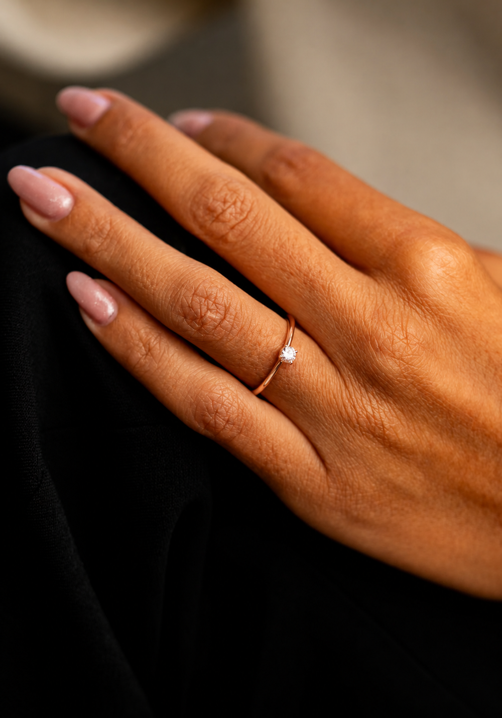 Anel de Noivado em Ouro Rosa e Diamante Solitário
