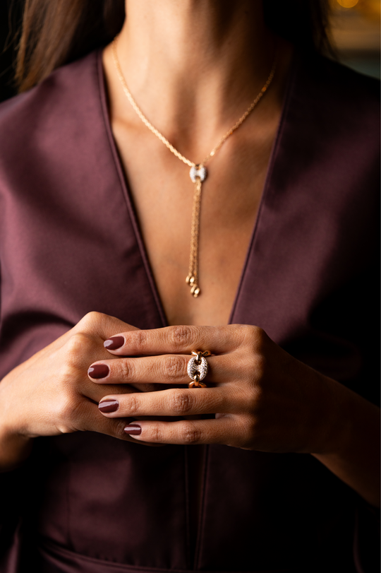 Anel em ouro rosa com diamantes