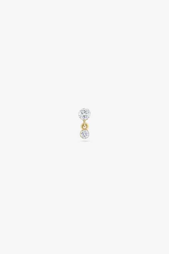 Piercing com pendente e diamantes
