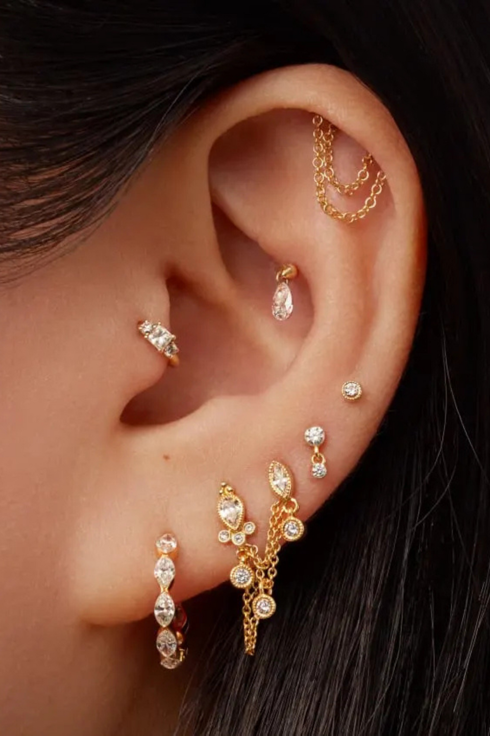 Piercing redondo com diamante 