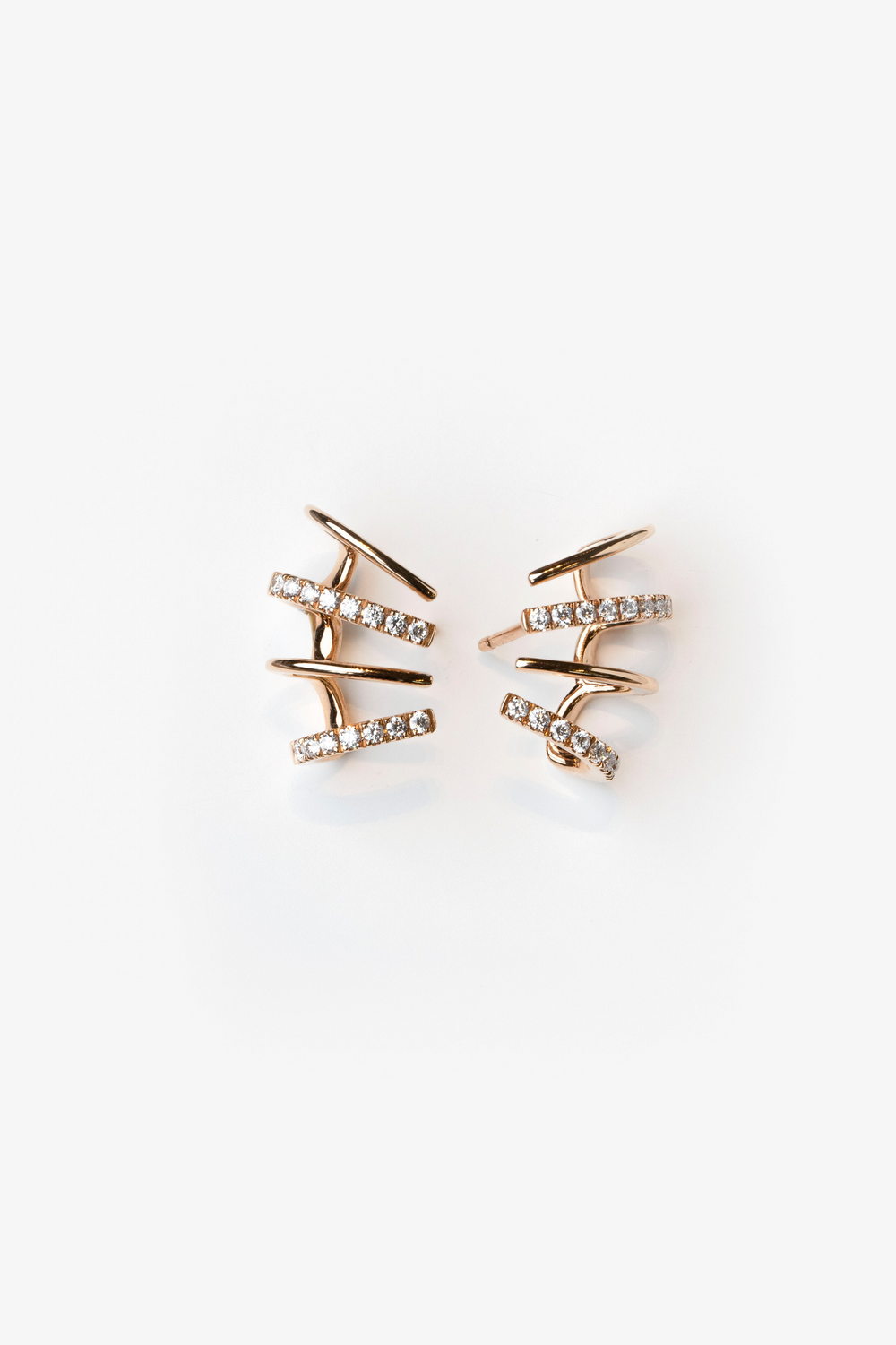 Brincos em ouro rosa com diamantes