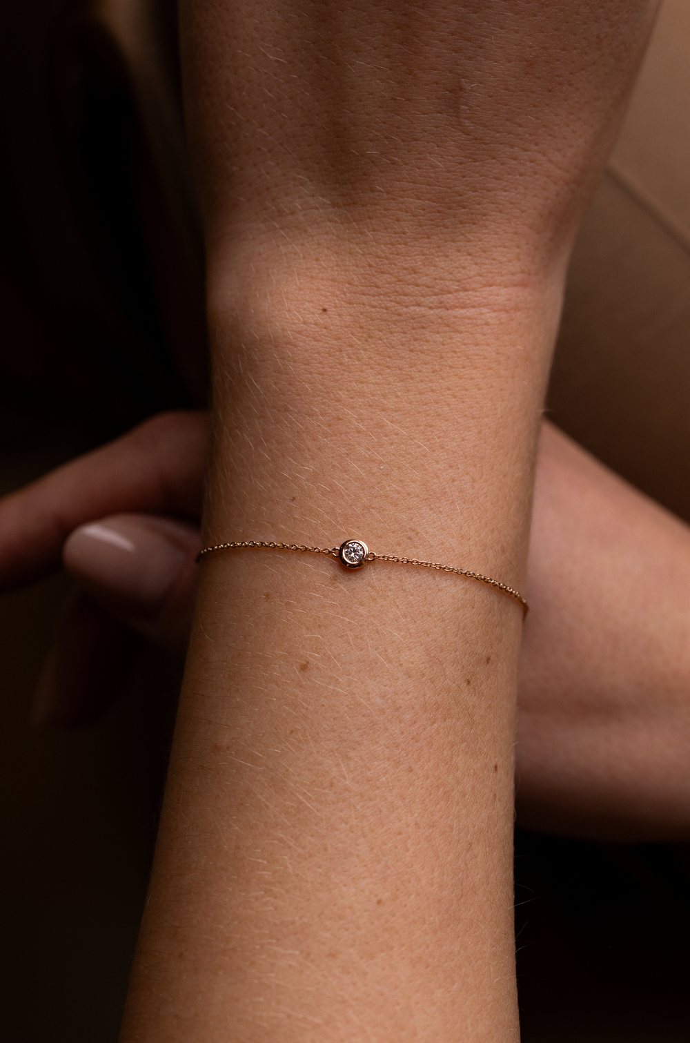 Pulseira de corrente em ouro rosa com diamantes