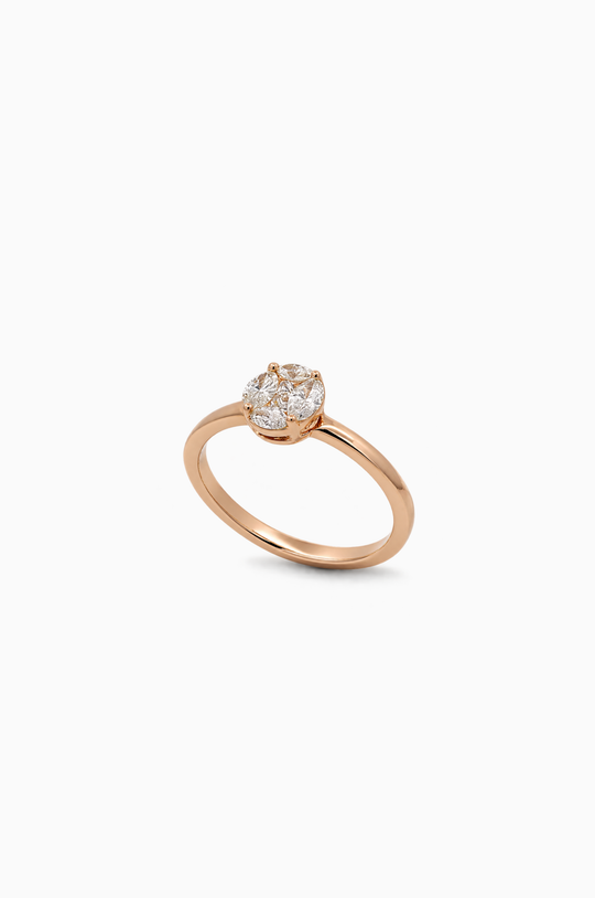 Anel de noivado em ouro rosa com diamantes