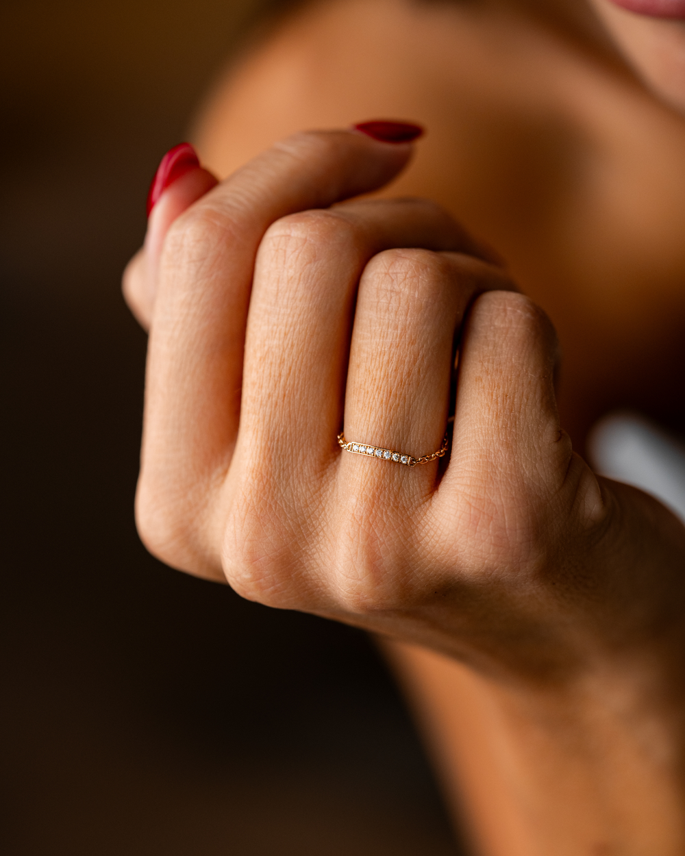 Anel de malha com diamantes