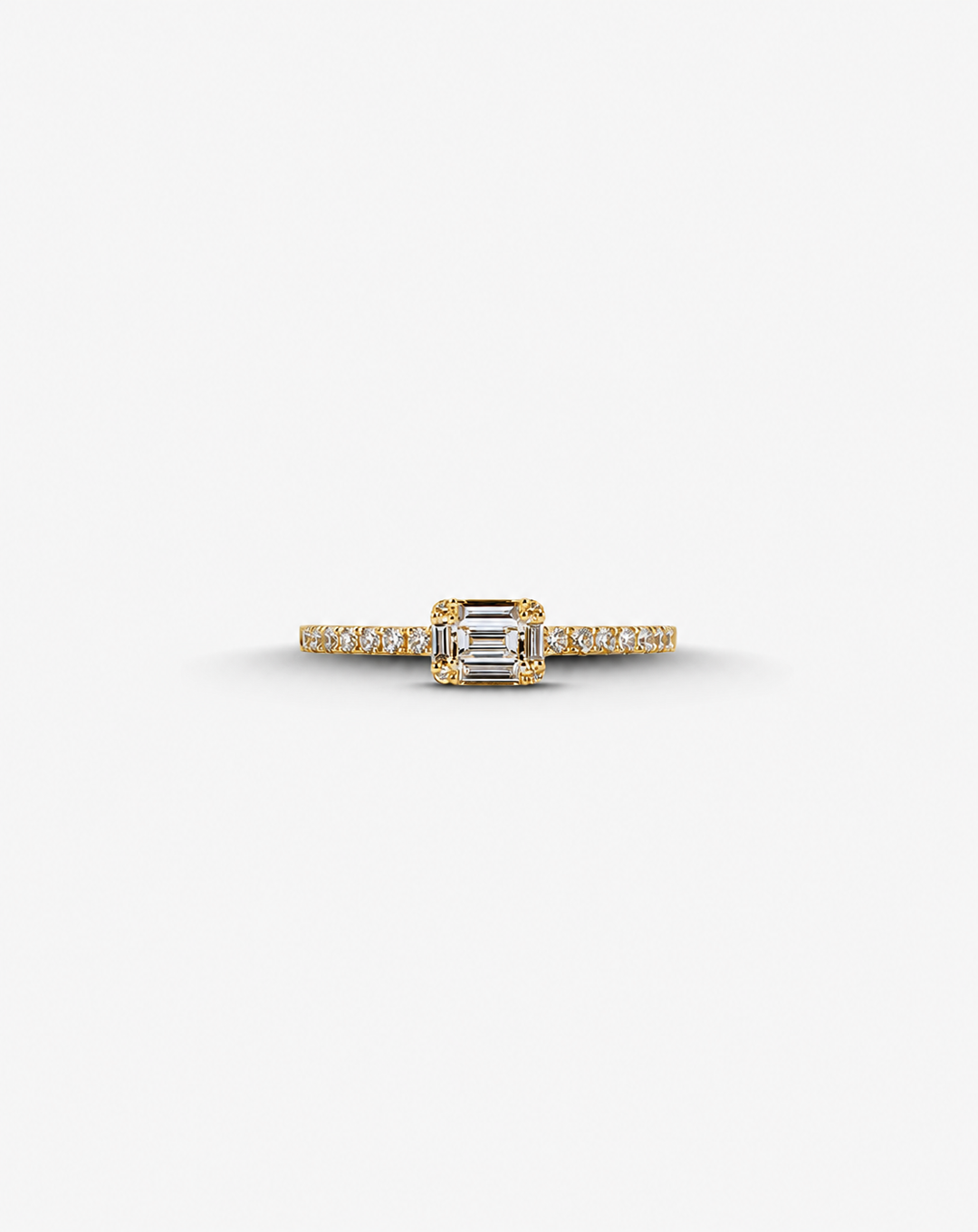 Anel de Noivado em Ouro Amarelo e Diamante