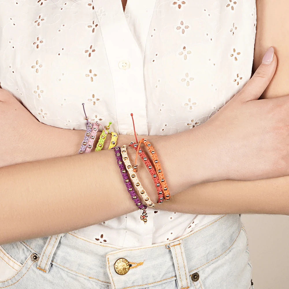 Pulseira de algodão com bolinhas