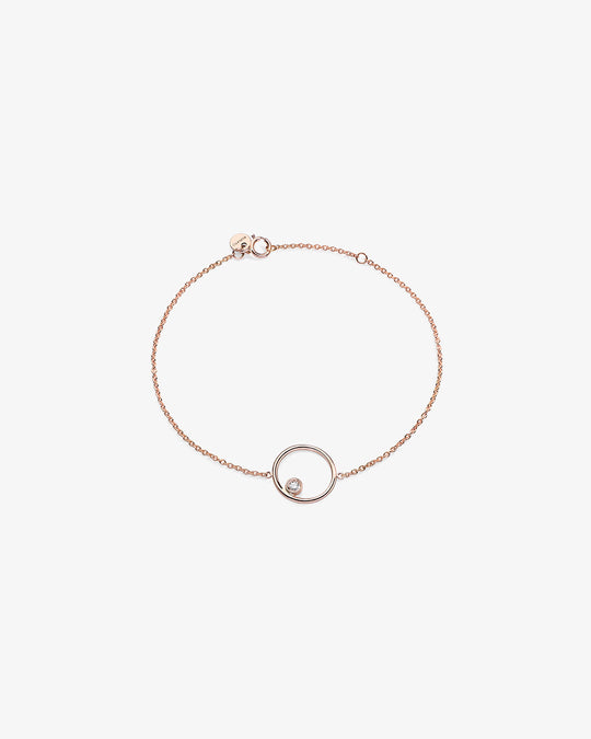 Gold Circle Bracelet with Diamond